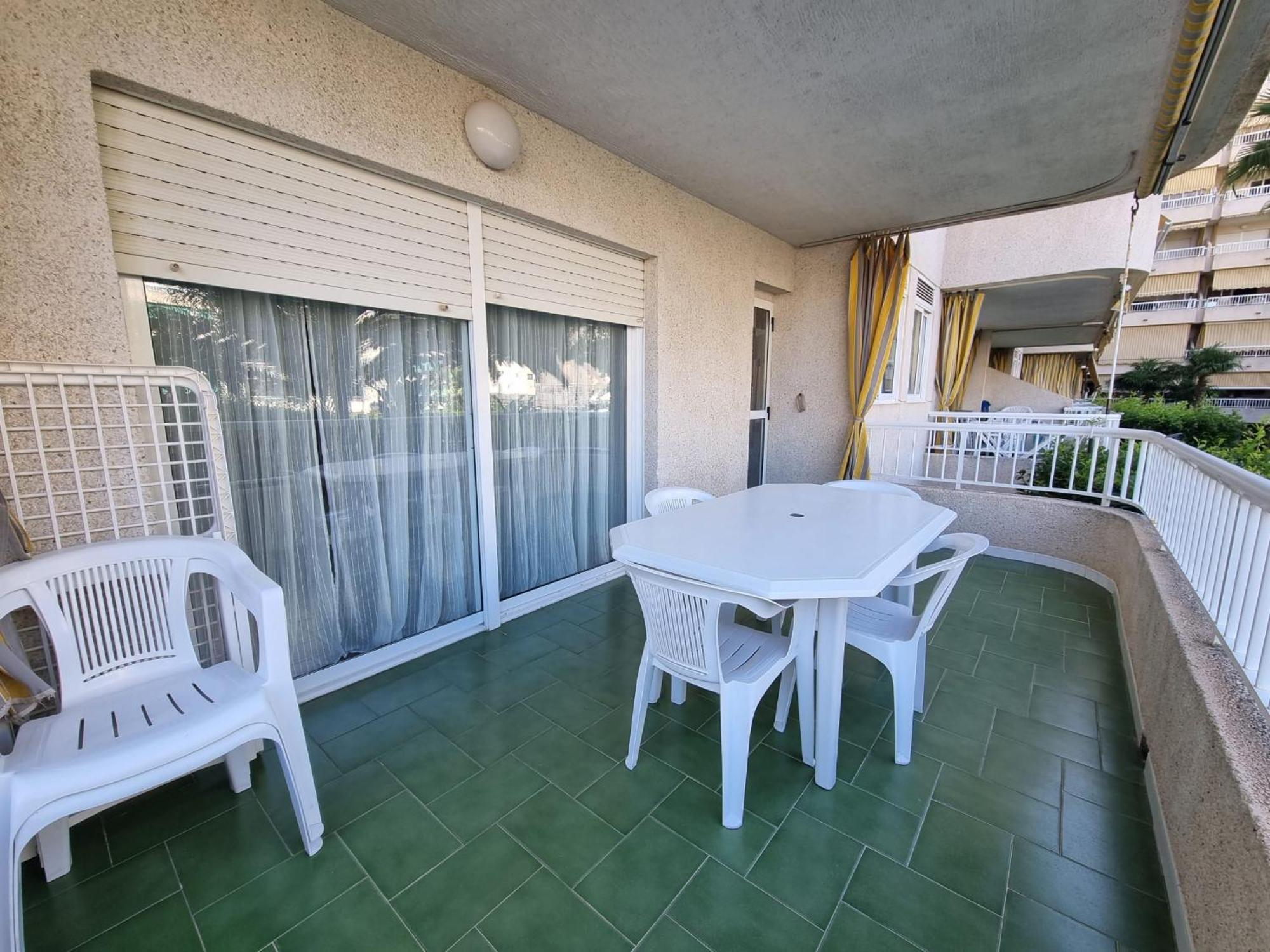 Apartamento En Alquiler Parque 8, Playa De Gandia Exterior photo